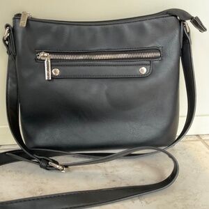 Roots 73 - Vegan Leather Crossbody Black Colour Shoulder Bag NWOT